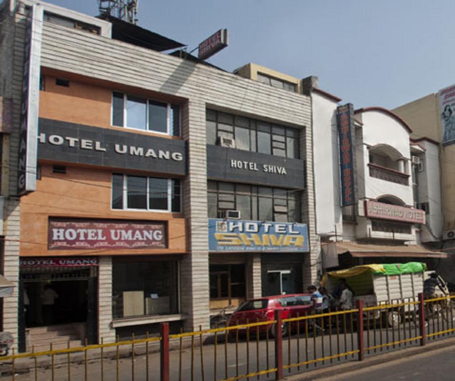 Hotel Umang Lucknow Esterno foto